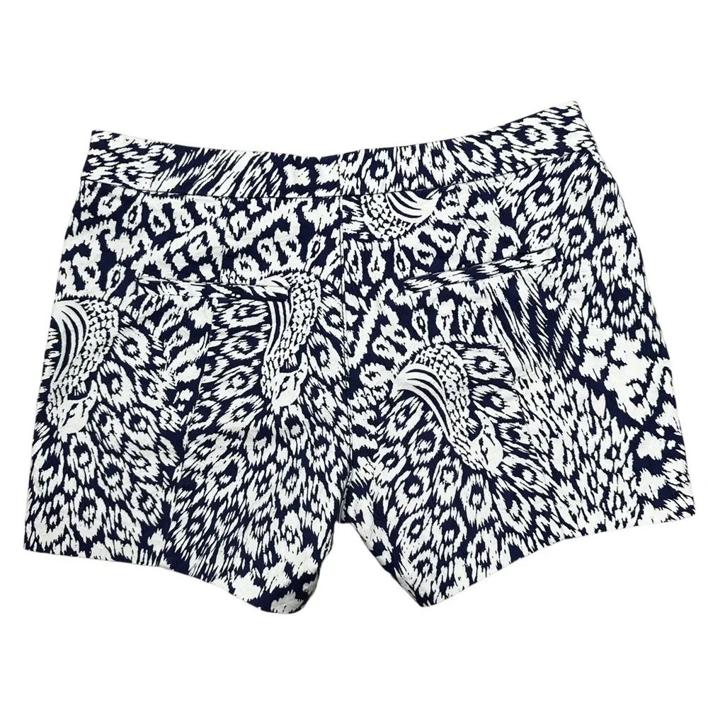 Lilly Pulitzer Kelly Shorts Size 4  Bright Navy Pineapple Party Coastal Beach - Picture 3 of 10